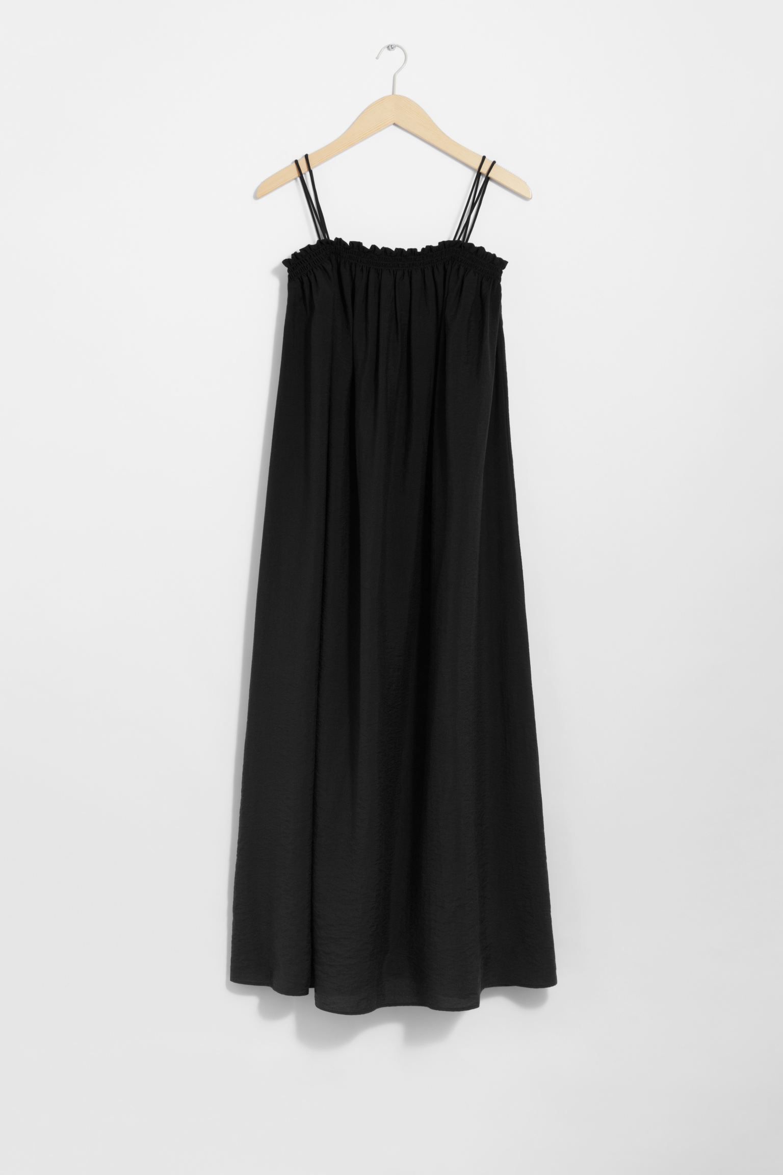 Floaty Strappy Midi Dress - Sleeveless - Midi - Black - Ladies | H&M GB | H&M (UK, MY, IN, SG, PH, TW, HK)