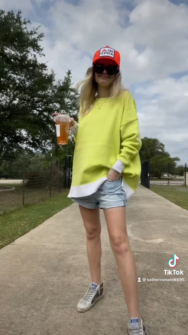 Get ready with me outfit of the day what I wore make my bed morning routine mini Vlog athleisure casual outfit outfit inspo preppy aesthetic work from home vibes work from home outfit work, backpack, Nike shoes, tie-dye top, oversize shirt, quarter zip sweatshirt, hairdo how I style my hair no make up work

#LTKfit #LTKshoecrush