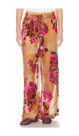 Free People X Intimately Speak Now Lounge Pant in Multi. - size M | Revolve Clothing (Global)