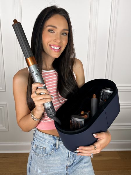 The @Walmart Beauty Glow Up Event has insane discounts on DYSON hair tools!!! You can save between $100-$143 on their top 3 tools…the Airwrap, the AirStrait and the Supersonic Hair Dryer💕✨
#Walmartpartner #Walmartbeauty

#LTKbeauty #LTKsalealert #LTKstyletip