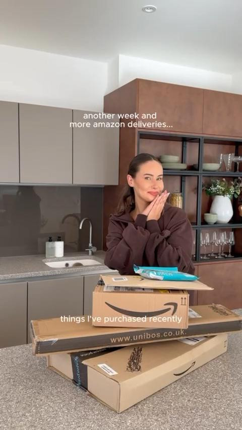 Another week, and more Amazon deliveries 🤍

Ice cube tray, bath pillow, bath tray, migraine ice cap, silicone exfoliators, Nanolash, lash serum, beauty, home wear, Amazon, claw clips

#LTKspring #LTKhome #LTKuk