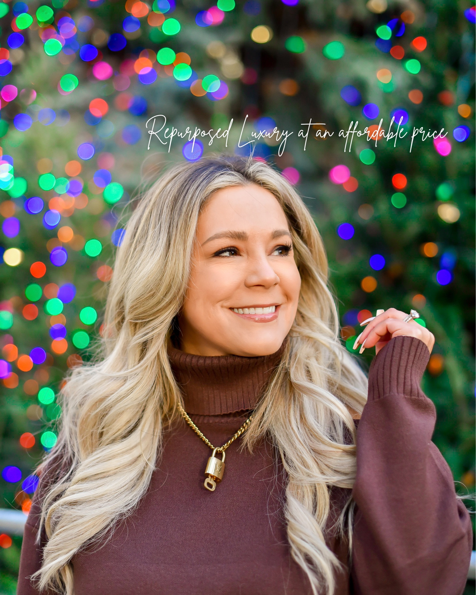 🎄✨It’s the most wonderful time of the year #ad. Not your average jewelry 💎 repurposed designer luxury at an affordable price. Sign me up! @ahavajewels 

COMMENT “Jewels” & I’ll DM you some of my favorite pieces on my LTK shop + an additional discount code 🤫 

use code: AJCYBER30 OR HILLARY15 for discount on your fav pieces 

#LTKGiftGuide #LTKHoliday #LTKSaleAlert