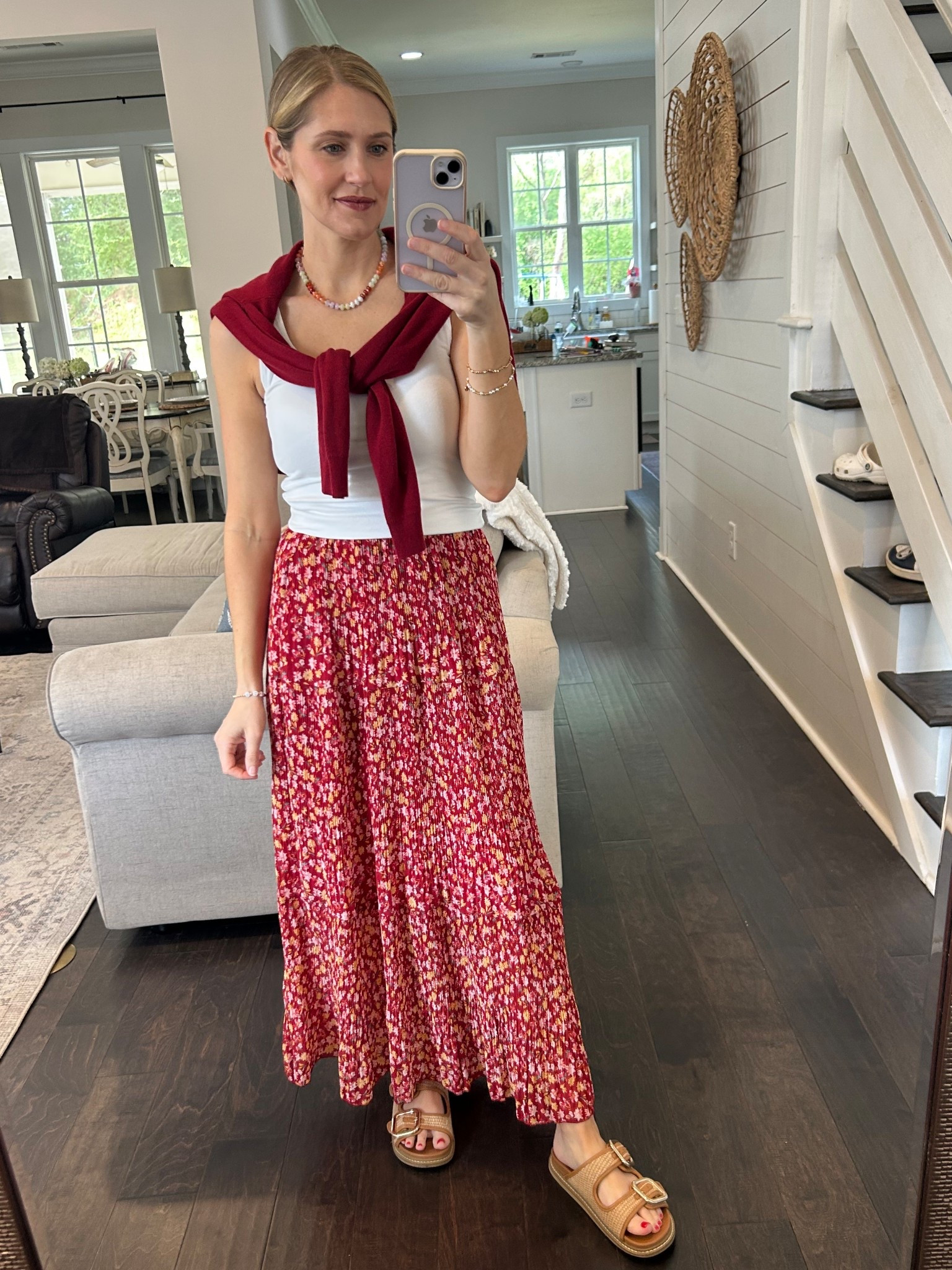 Love that this floral skirt can be dressed up or down!

#floralskirt #springoutfit #amazonskirt #momoutfits #amazon

#LTKPetite
