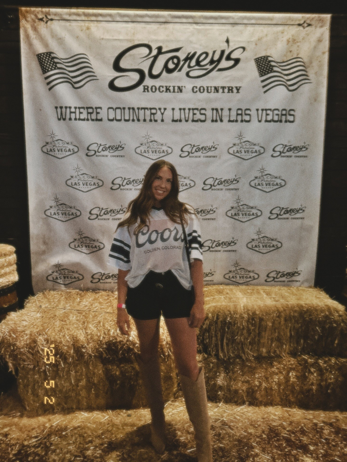 yeehaw? 🤠 

#vegas #vivalasvegas #yeehaw #coorsbanquet #coorslight #coors #abercrombie #abercrombiepartner #abercrombiestyle