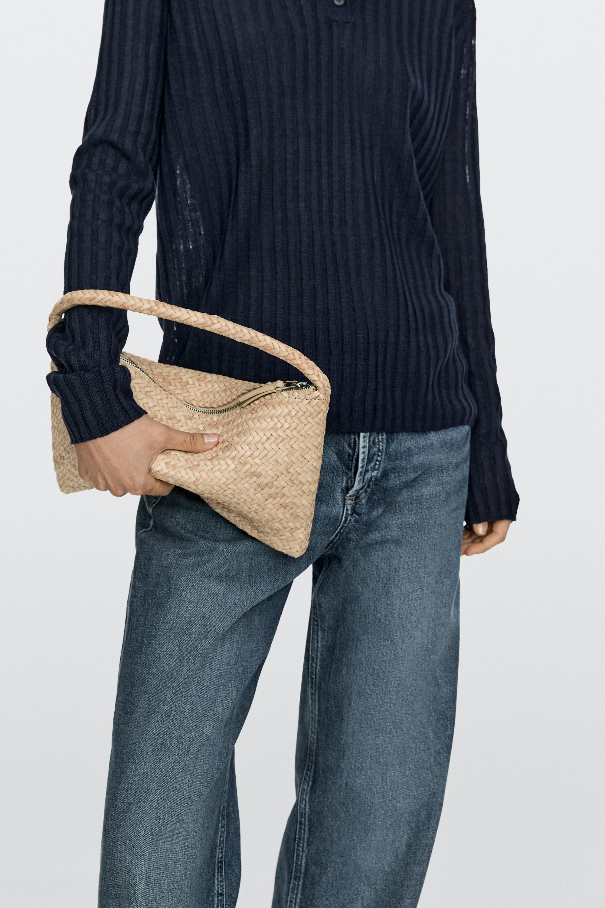 Small braided leather shoulder bag | Massimo Dutti UK