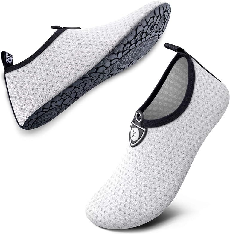 SIMARI Water Shoes Womens and Mens Quick-Dry Aqua Socks Barefoot for Outdoor Beach Swim Surf Yoga... | Amazon (US)