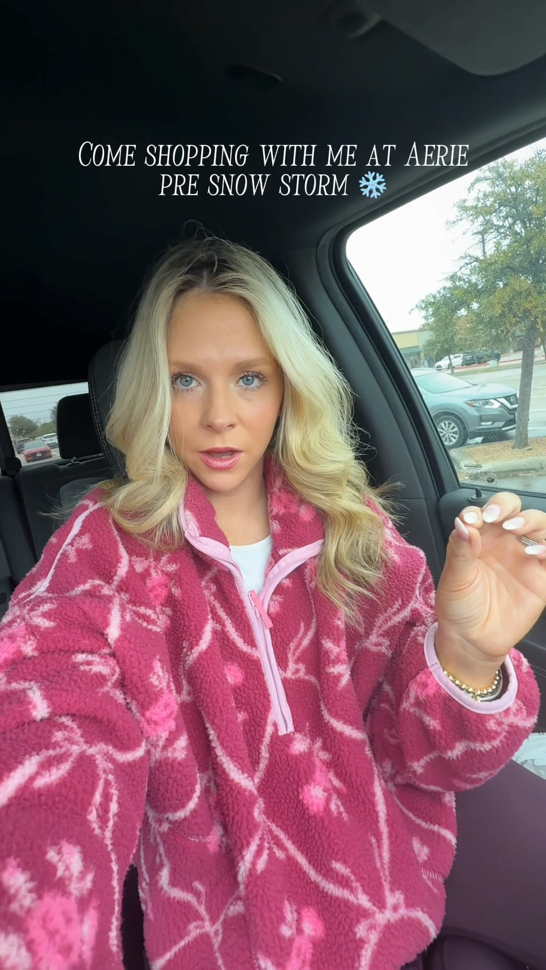 Come shopping with me at Aerie pre snow storm!!!

#LTKdayinmylife