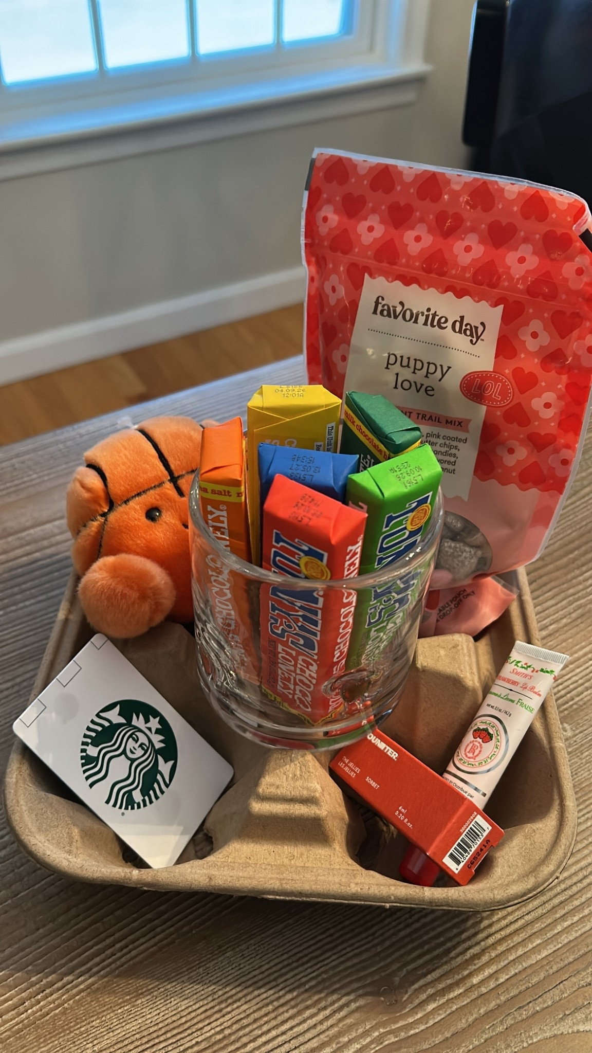 Valentine’s Day tray!

#LTKHome #LTKValentine #LTKSeasonal