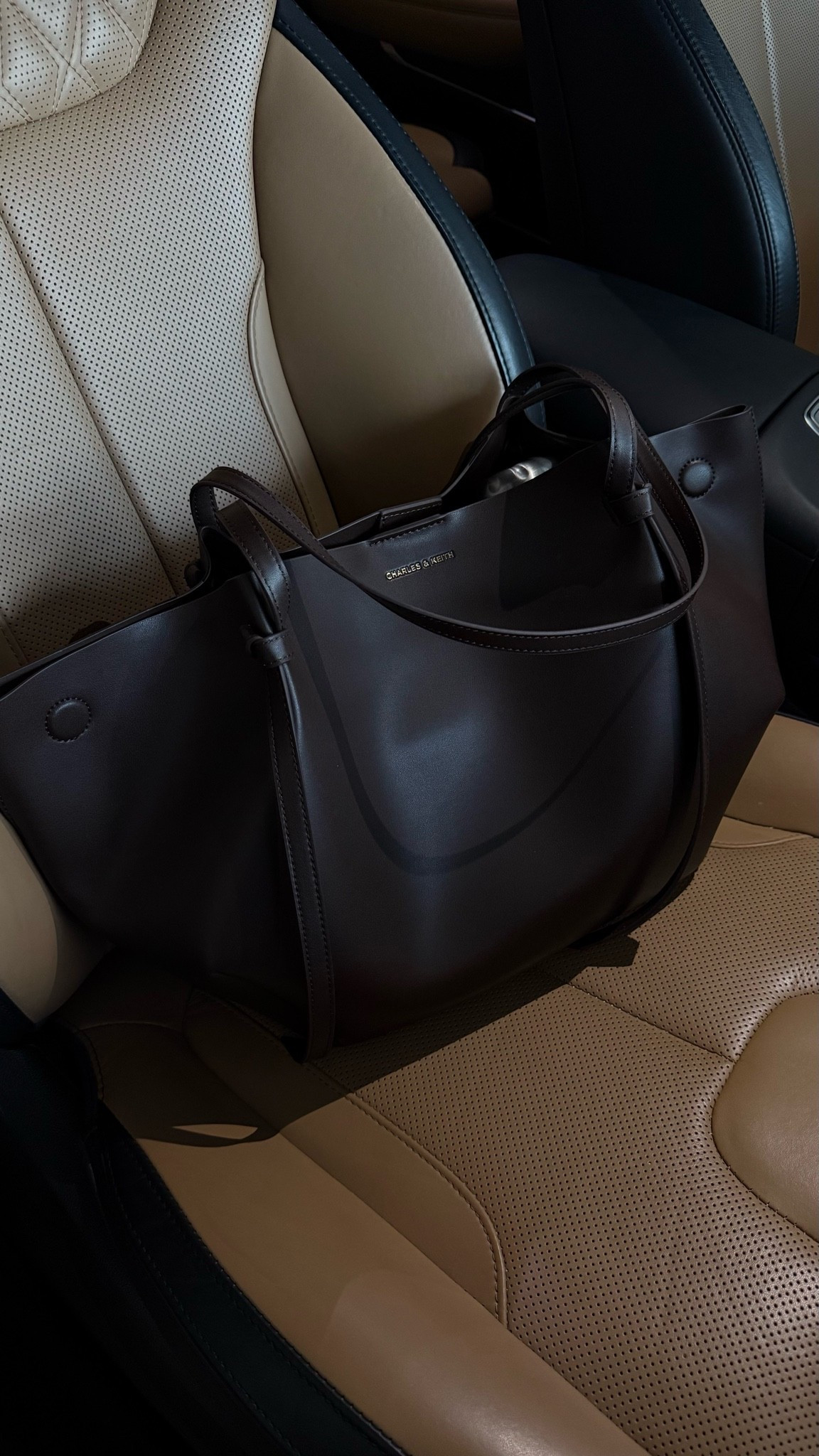 2026.7.20 my favorite work bag rn 💼

#corporategirl #worktote

#LTKWorkwear