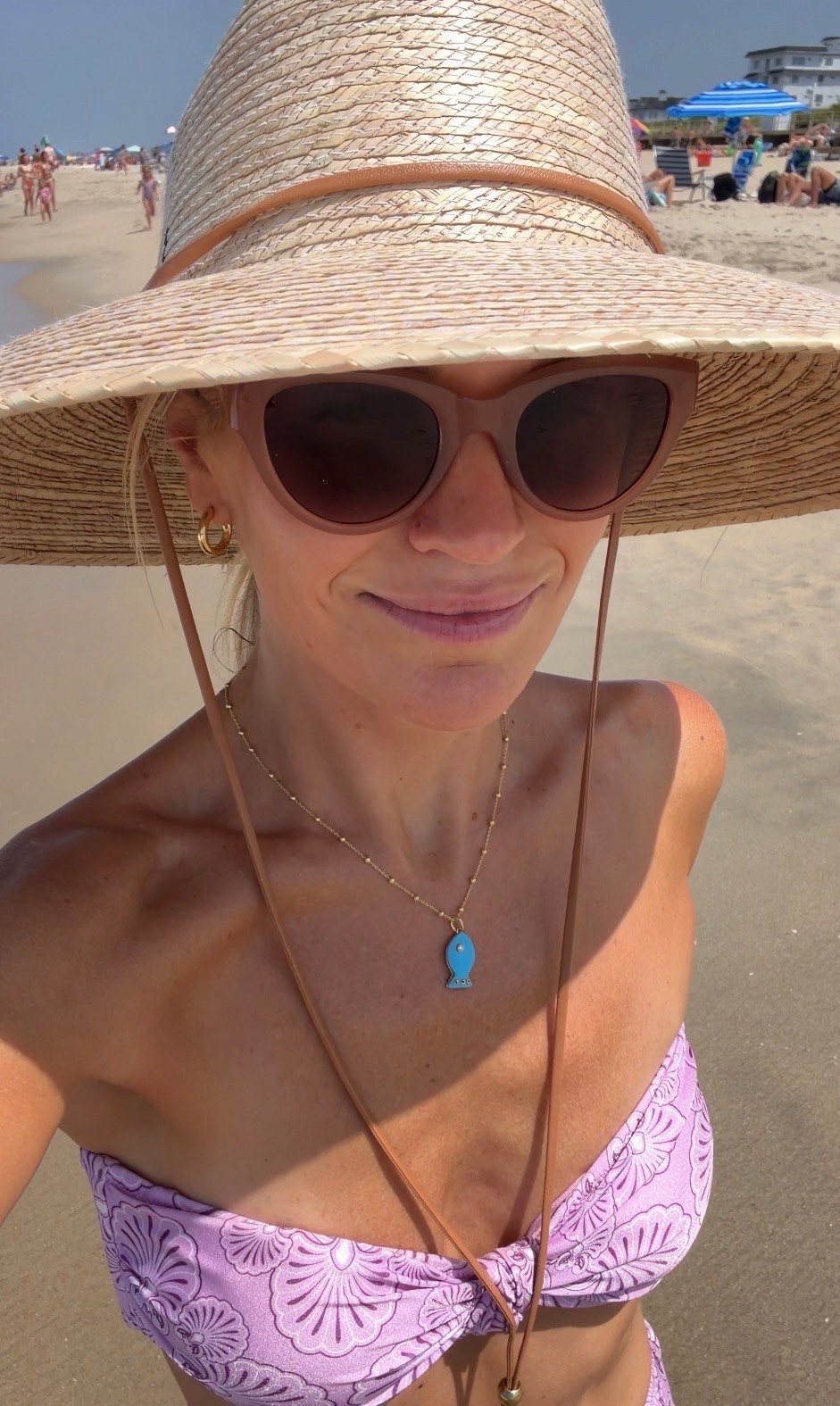 Beach day wearing mango sunglasses and Asha necklace

#LTKootd #LTKdayinmylife #LTKSwim