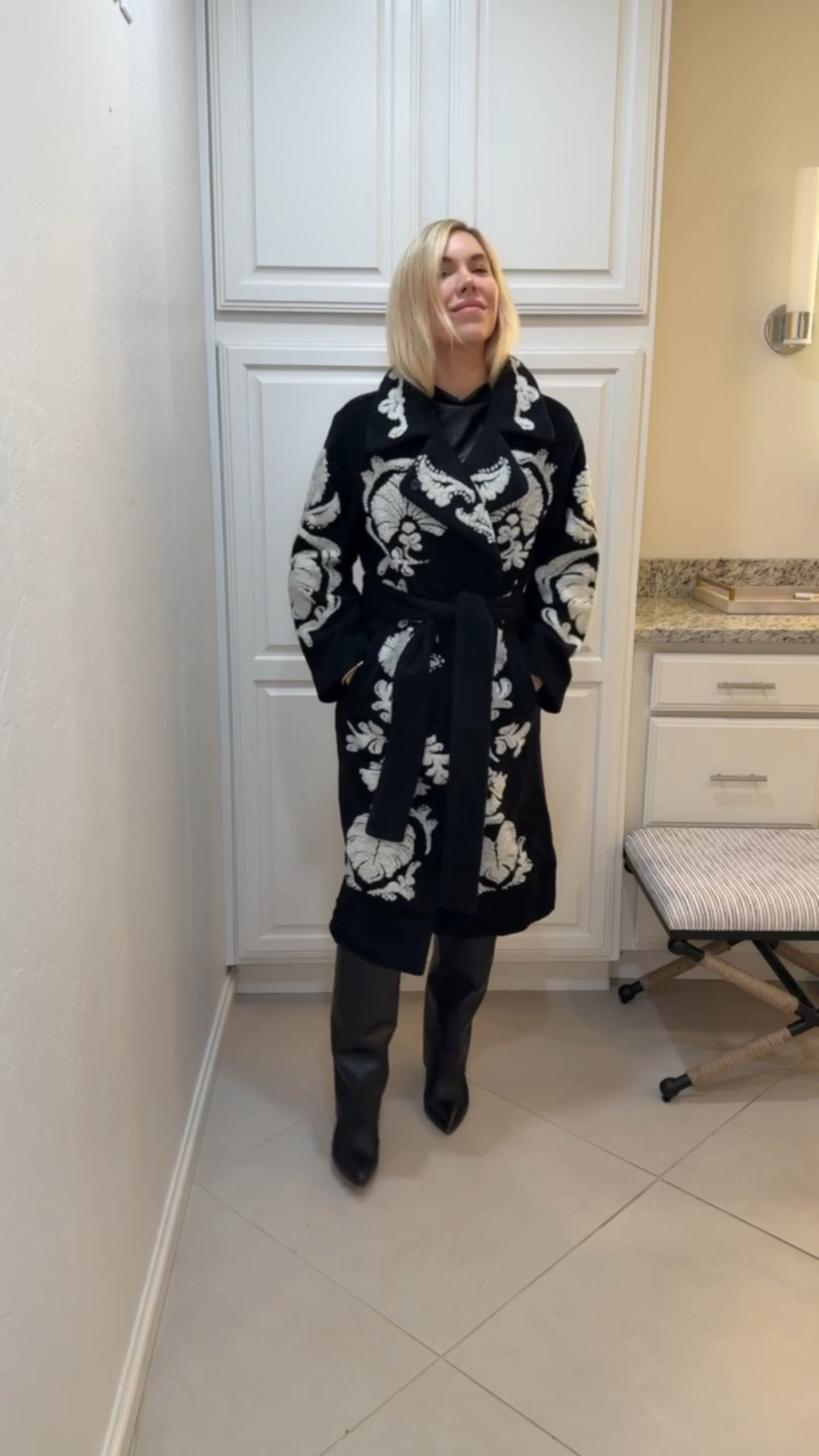 This year’s version of last year’s Farm Rio coat is EVEN BETTER!!


#LTKSeasonal #LTKStyleTip #LTKHoliday