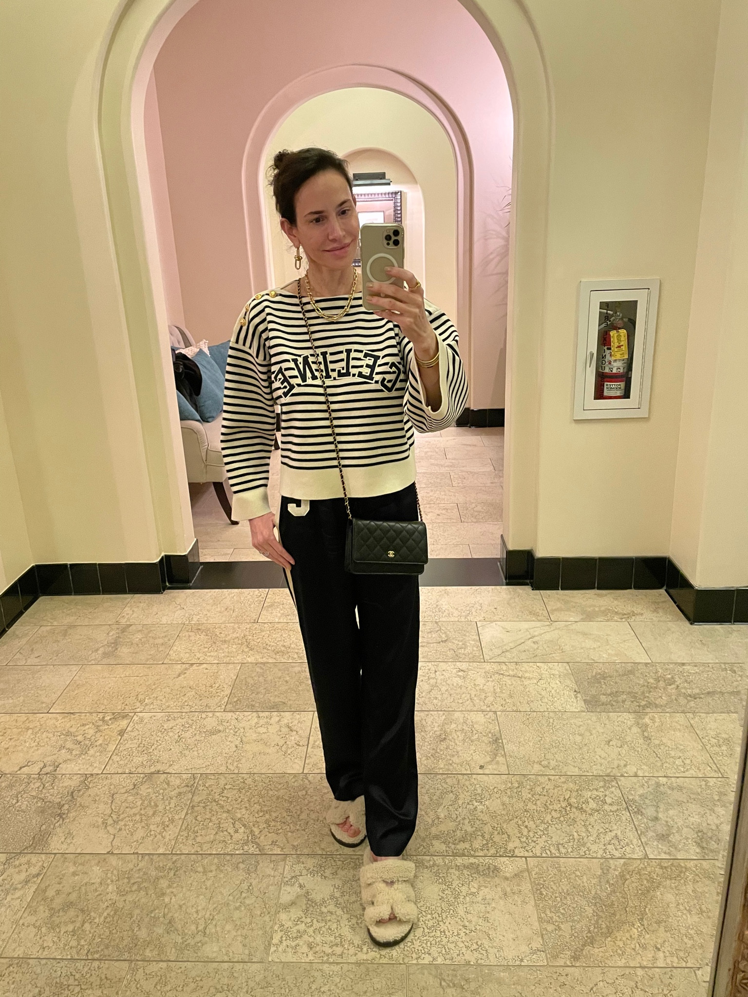 Casual yet chic ✨

Celine, casual outfit, athleisure, relaxed outfit

#LTKstyletip #LTKFind