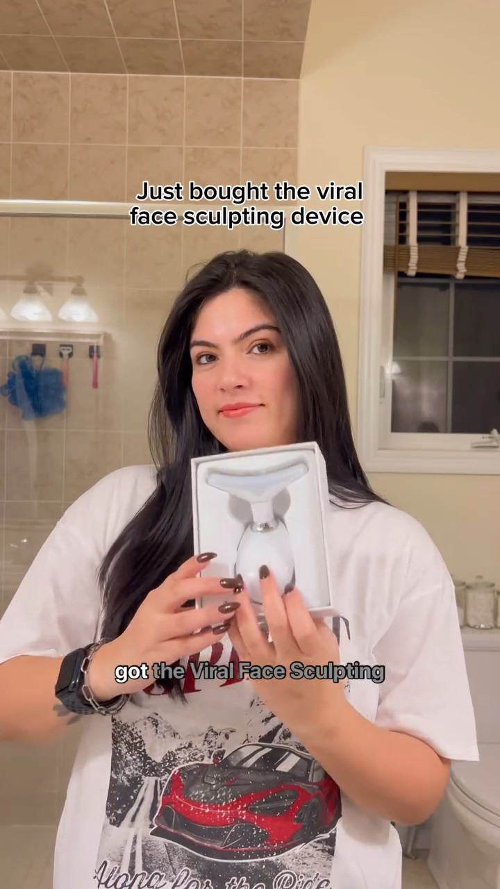 This is by far one of the best products I’ve used!!! 🥰

This actually works. You have to use it for a while to actually see the results but trust me it’s good!!! I’m excited to keep using it to see better results ✨

#facesculpting #ledlighttherapy #viralproducts #ledtherapy #facialmassage

#LTKcanada #LTKstyletip #LTKfitness