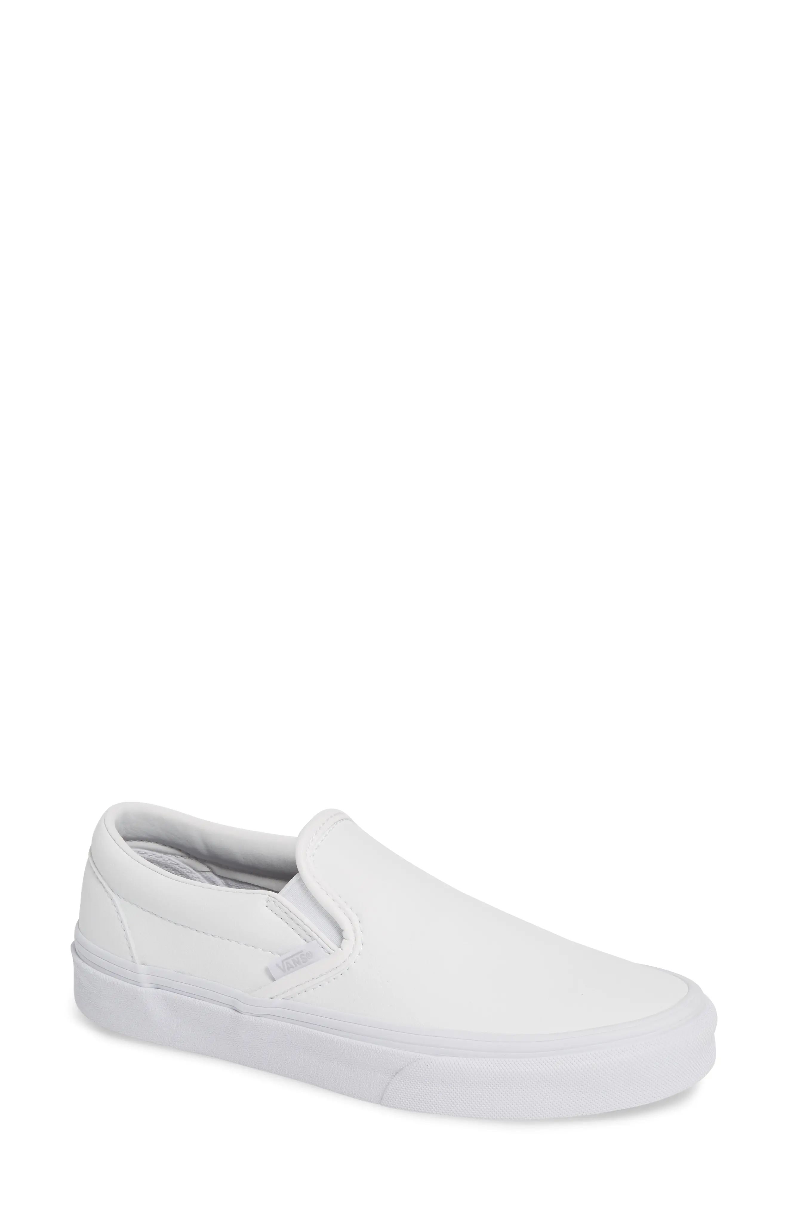 Women's Vans Classic Slip-On Sneaker, Size 5.5 M - White | Nordstrom