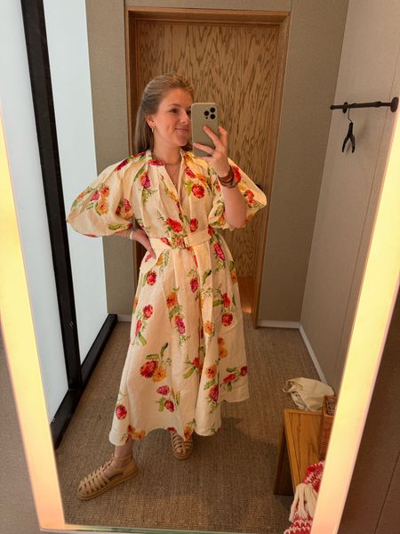 Bought this dress for my brother’s law school graduation — purchased true size 

Would be great for Mother’s Day as well