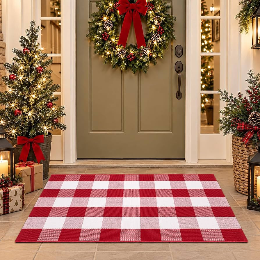 Christmas Red and White Plaid Door Mat, 28 x 43 Inches Cotton Hand-Woven Layered Entry Mat for Fr... | Amazon (US)