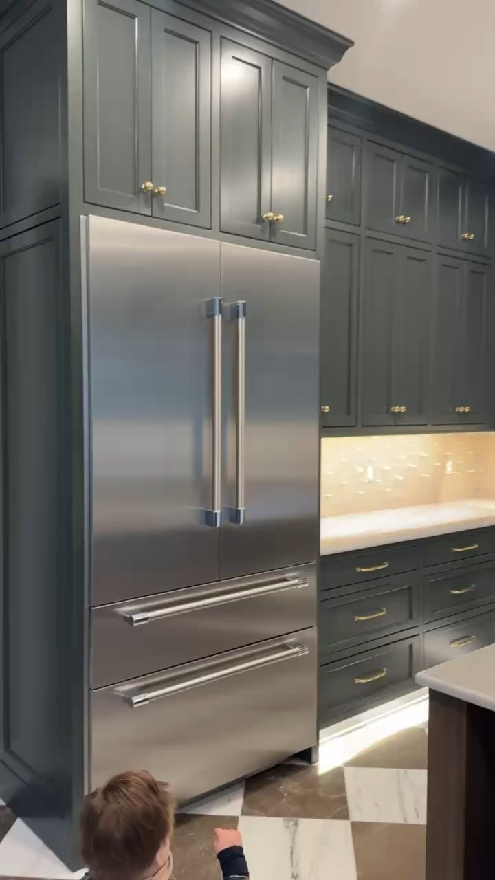 New kitchen essentials ✨✨

Thermador, Bosch, Best Buy, fridge, dishwasher, stove, new home, home finds, moving, Grace white 

#LTKHome #LTKTravel #LTKOver40