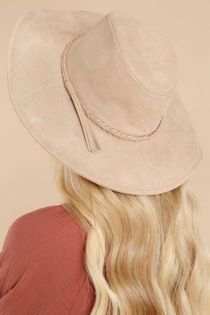 Top Of Things Light Taupe Hat | Red Dress 