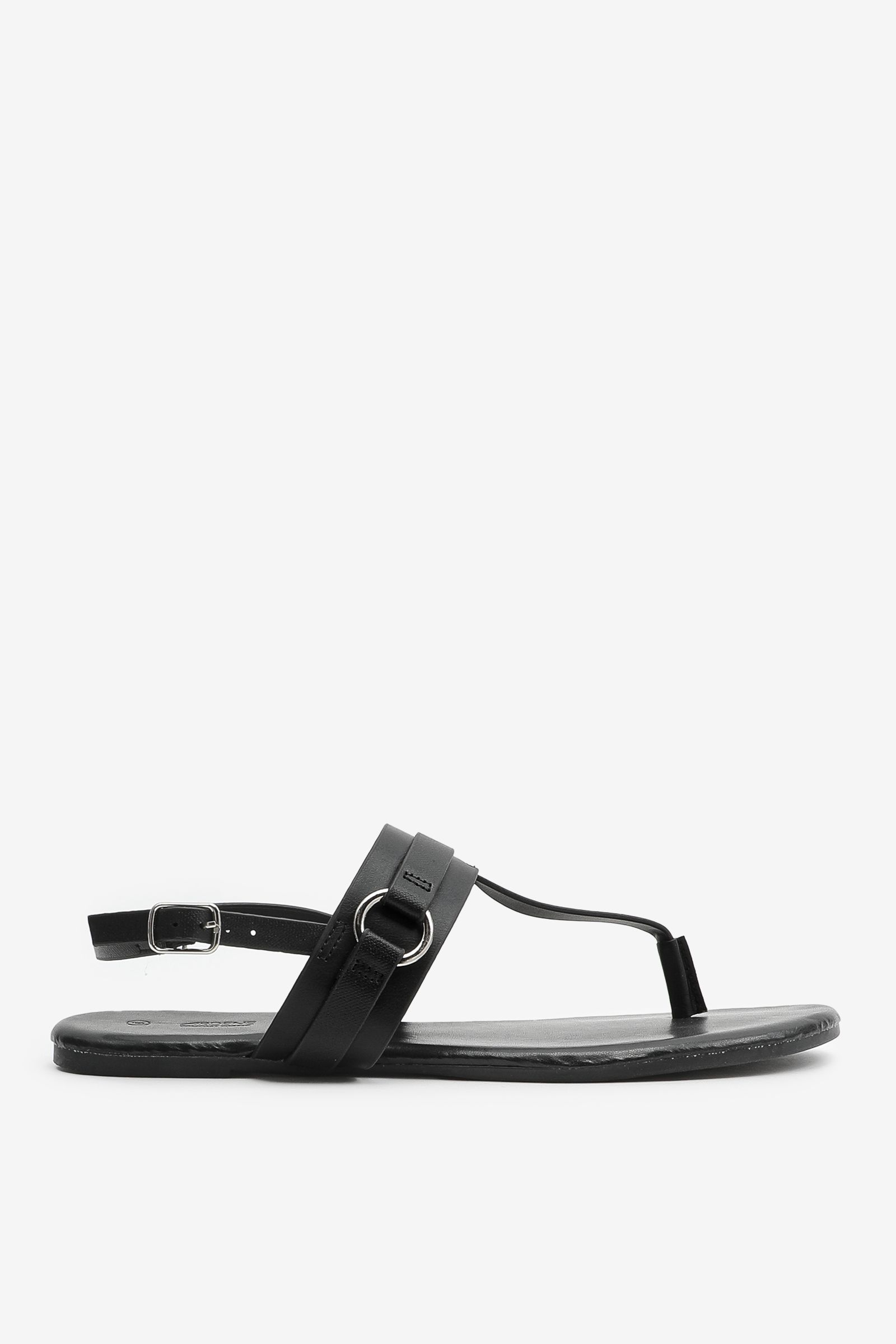 Strappy T Sandals | Ardene