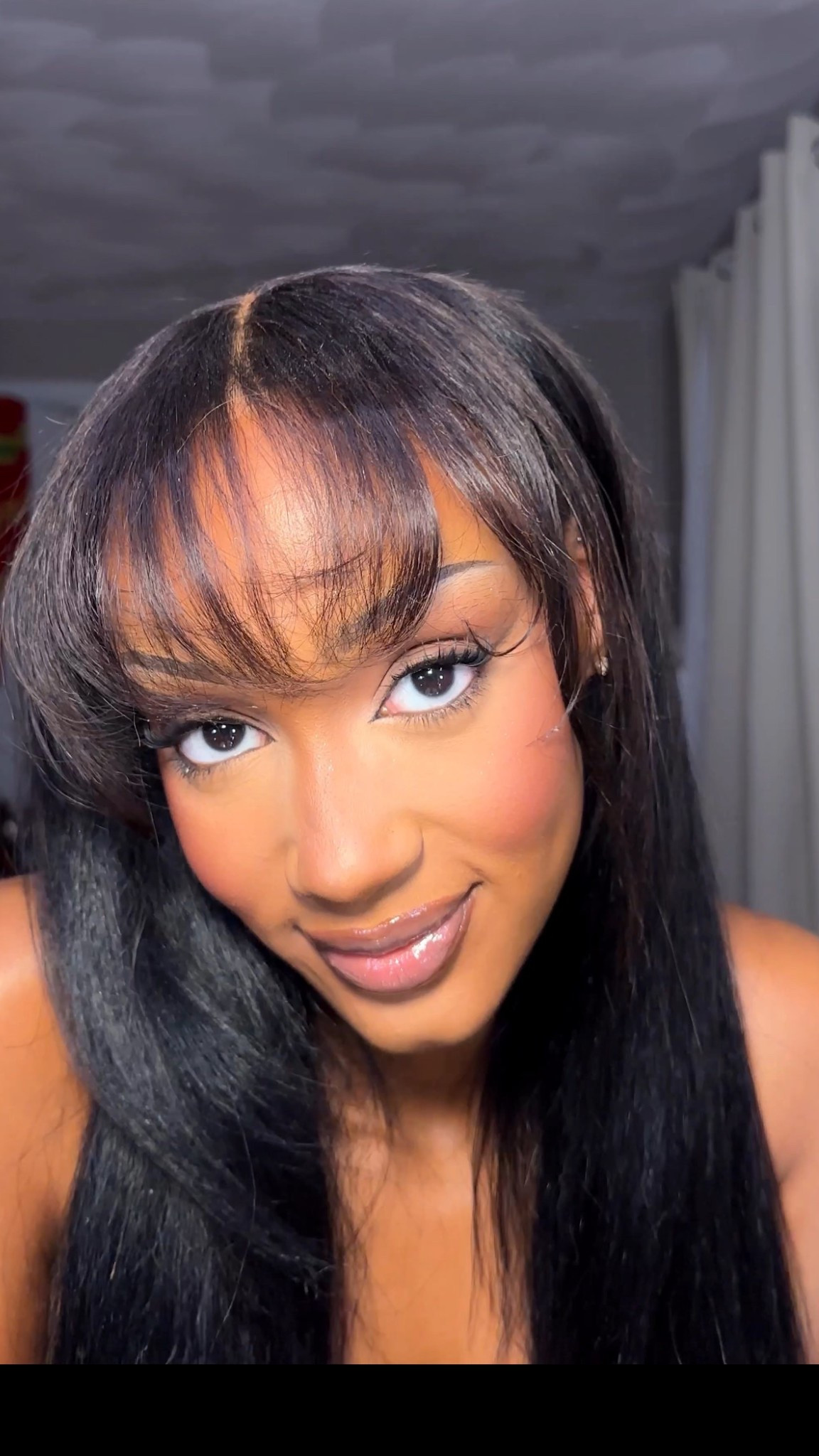 Products I’d use in Fiji heat as a Bombshell to keep that makeup intact lip combo on from smudging💋

#LTKBeauty #LTKSeasonal