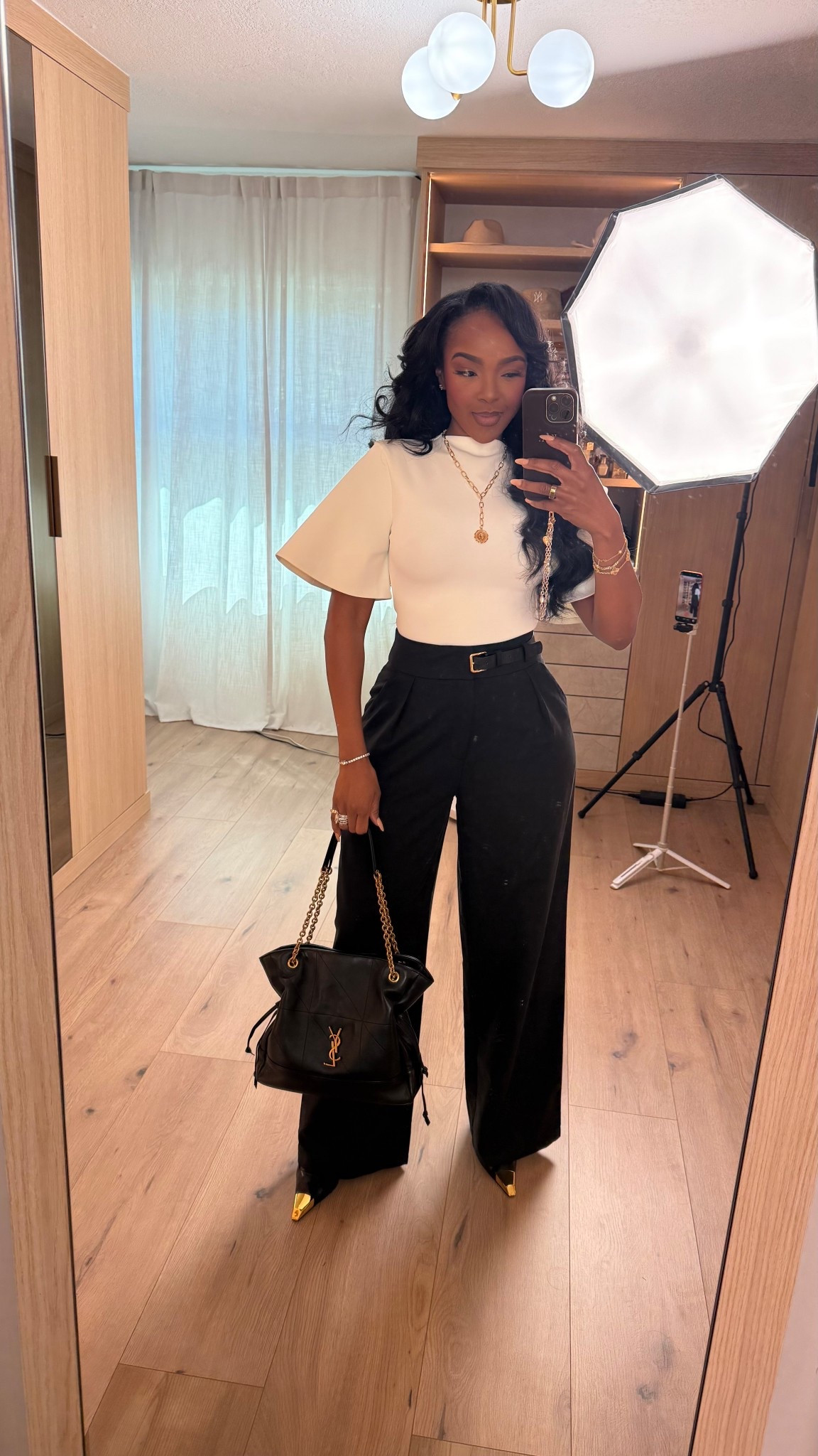 Scroll to shop 🖤  

Classic black and white with a modern twist. Finished with gold accents to pull it all together.  

Follow me on Instagram and YouTube @kirasfashionfinds

#LTKWorkwear