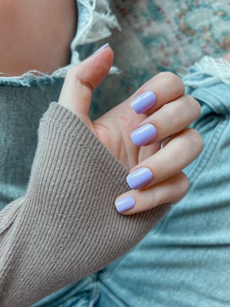 Press on nails for spring

#LTKbeauty
