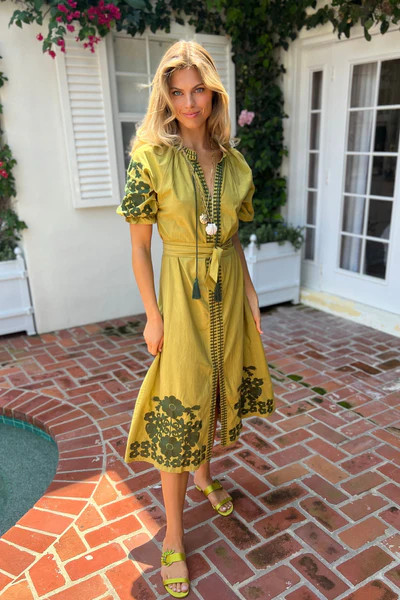 Short Sleeve Coatue Caftan - Parrot Green | Julia Amory