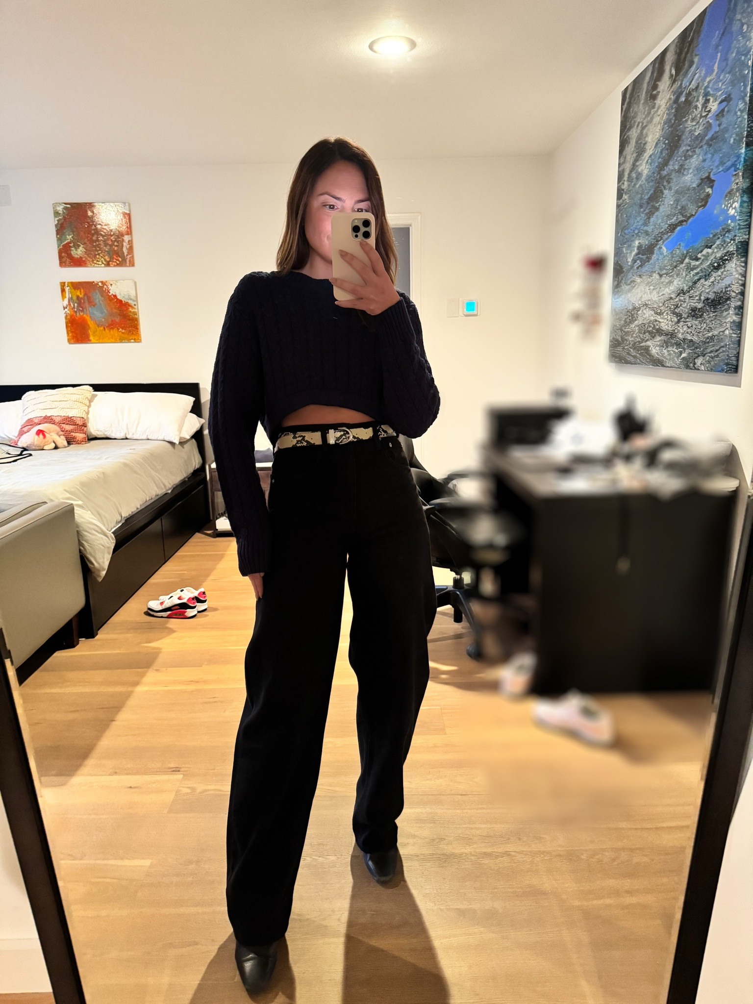 BARREL JEANS ARE IN! I live in this pair from Frame! Honestly frame jeans are >> for me this year! Paired with my Khaite belt- a forever staple and 1000% worth the investment !

#LTKStyleTip #LTKPetite #LTKSeasonal