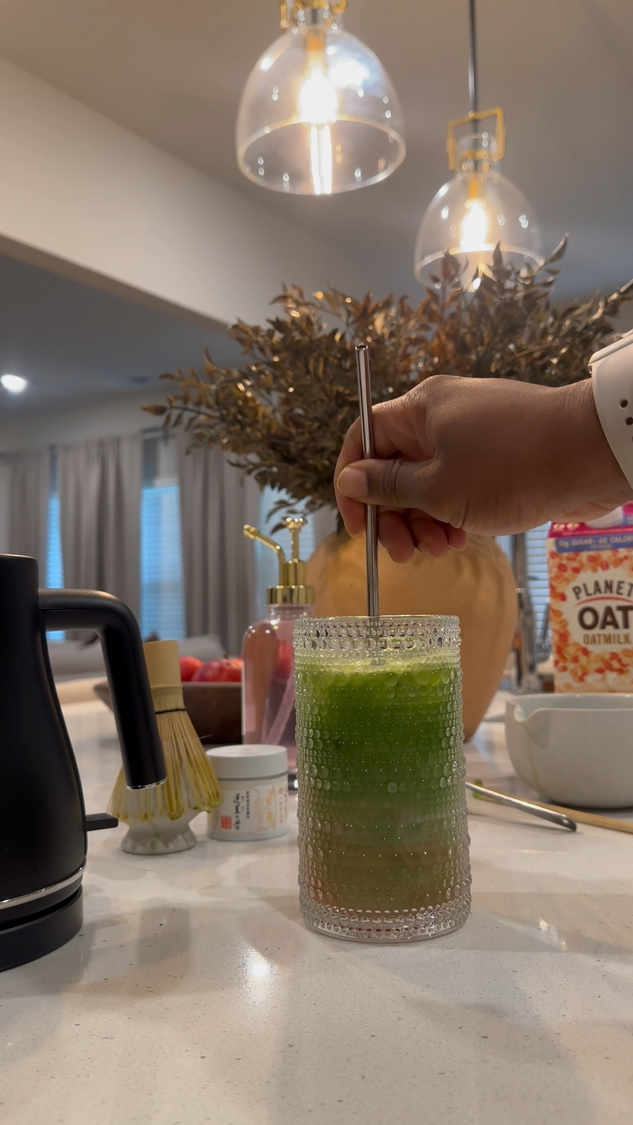Strawberry Lavender Matcha 🍵🍓. #matchabar #matchaessentials



#LTKVideo #LTKHome