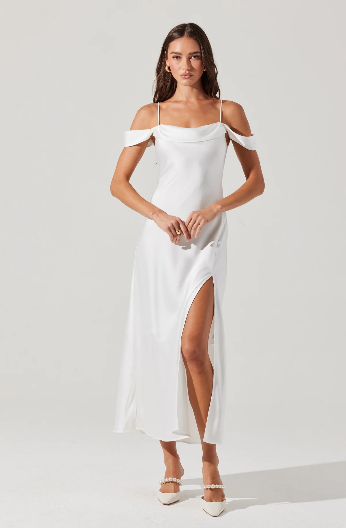 Kitura Cold Shoulder Midi Dress | ASTR The Label (US)