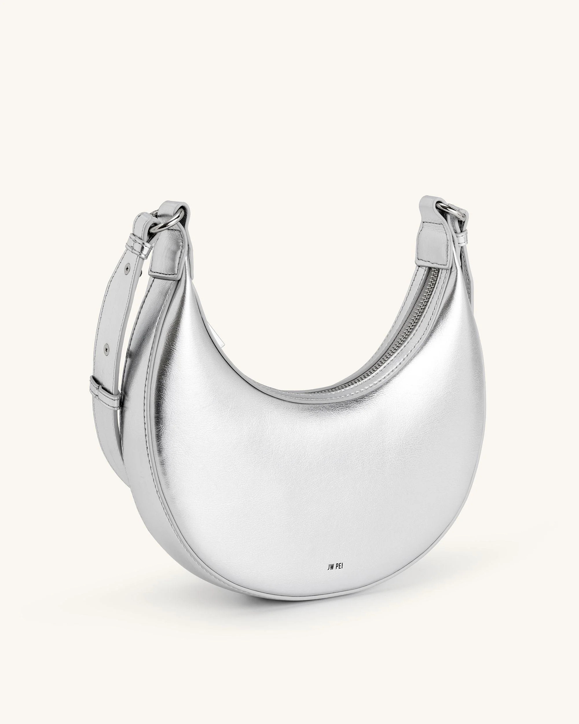 Carly Medium Shoulder Bag - Silver | JW PEI US