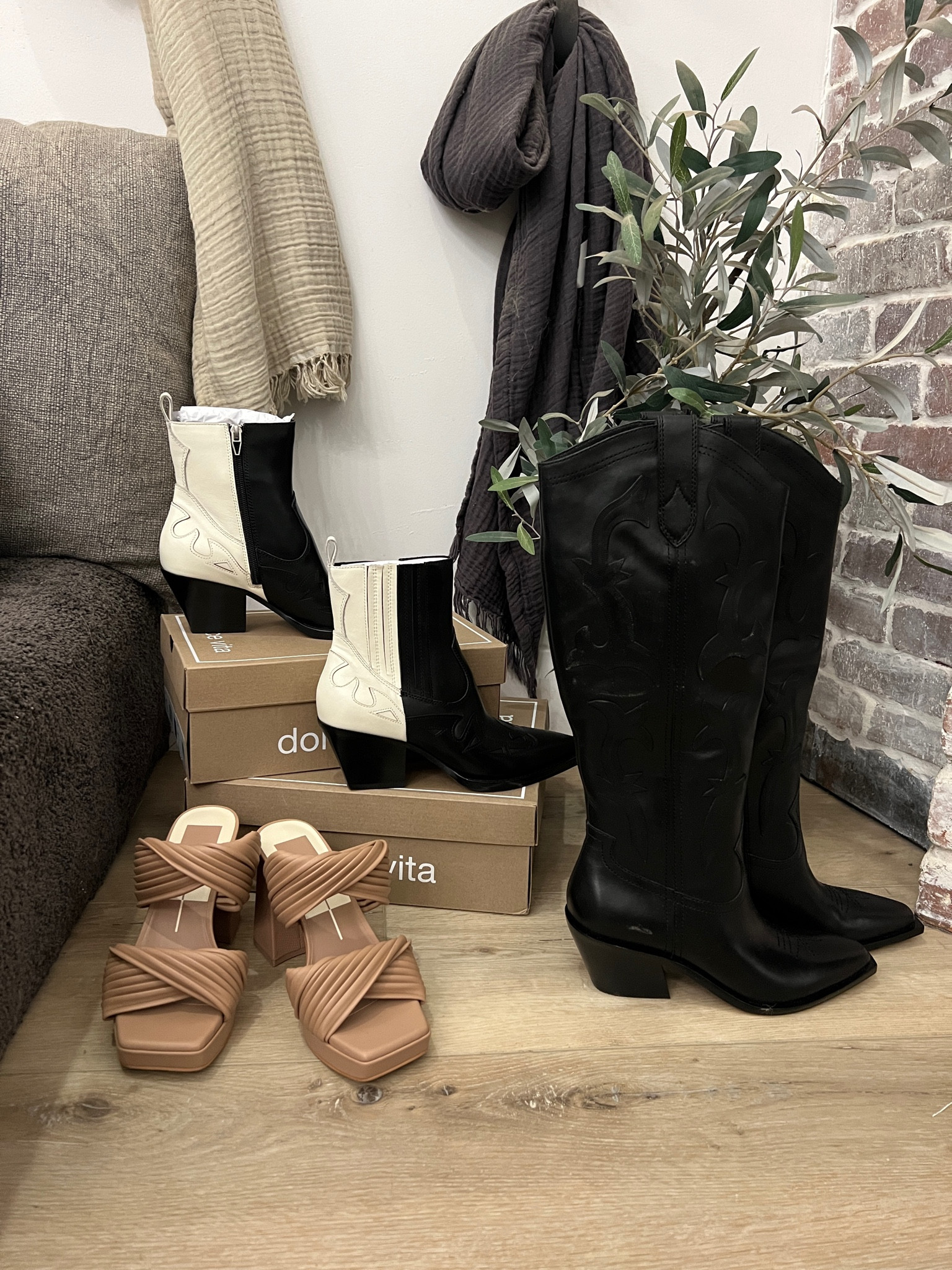 Nordstrom sale picks from Dolce Vita🤍

#LTKxNSale