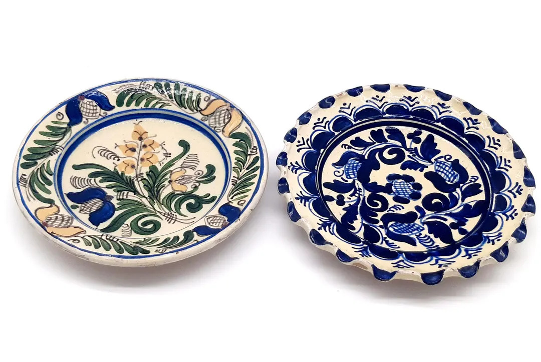 Pair of 1970s Korondi 9.4 Inches Handcrafted Wall Plates, Traditional Hungarian Folk Art, Vintage... | Etsy (US)