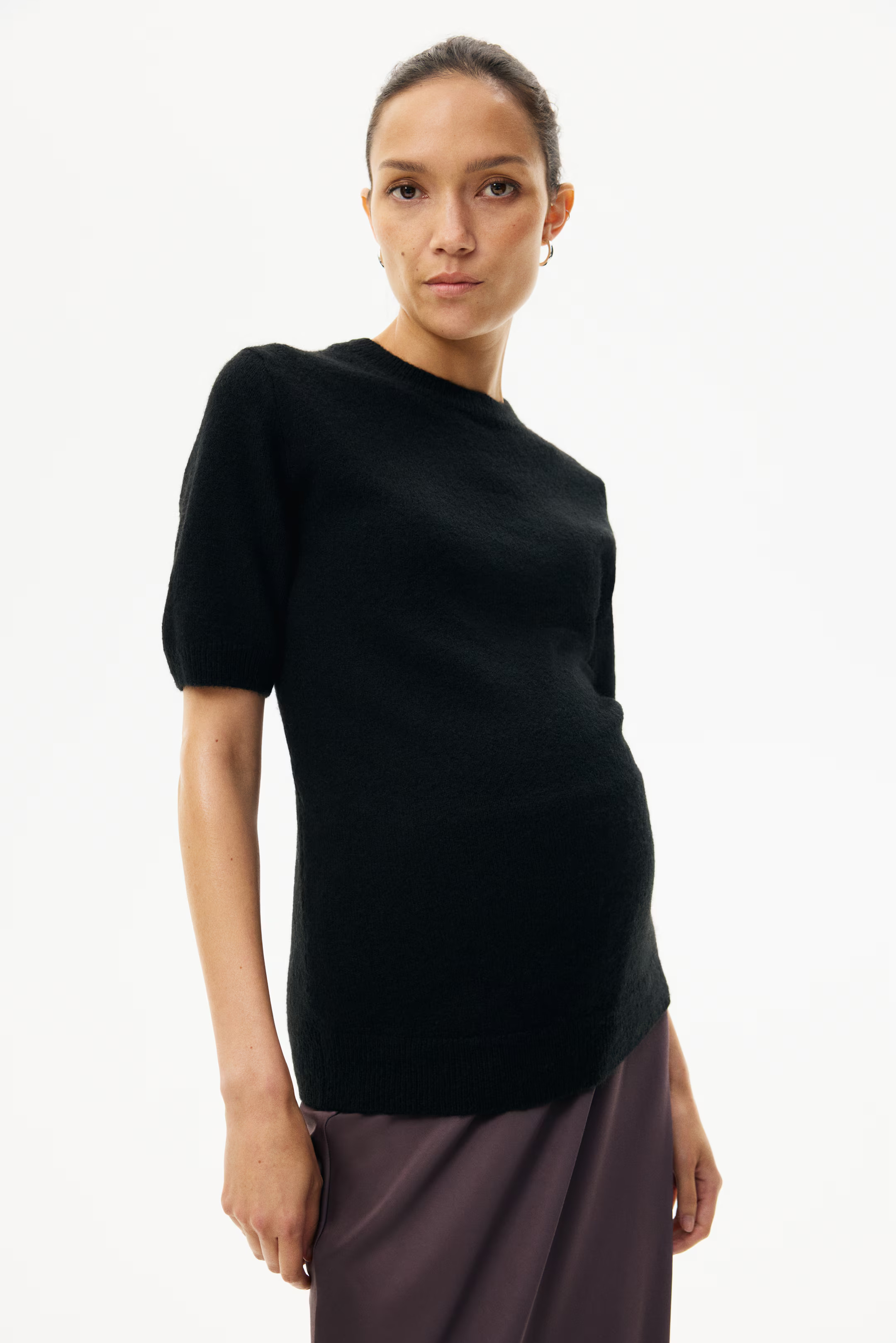 MAMA Short-sleeved fine-knit top | H&M (UK, MY, IN, SG, PH, TW, HK)