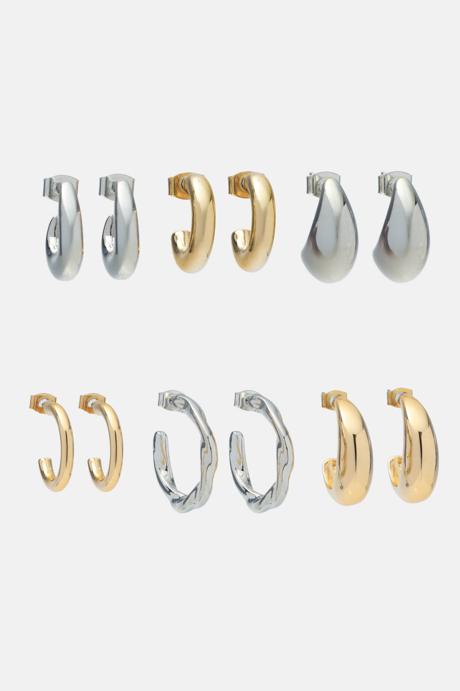 Pack of 6 pairs of hoop earrings - Pull&Bear United Kingdom | PULL and BEAR UK