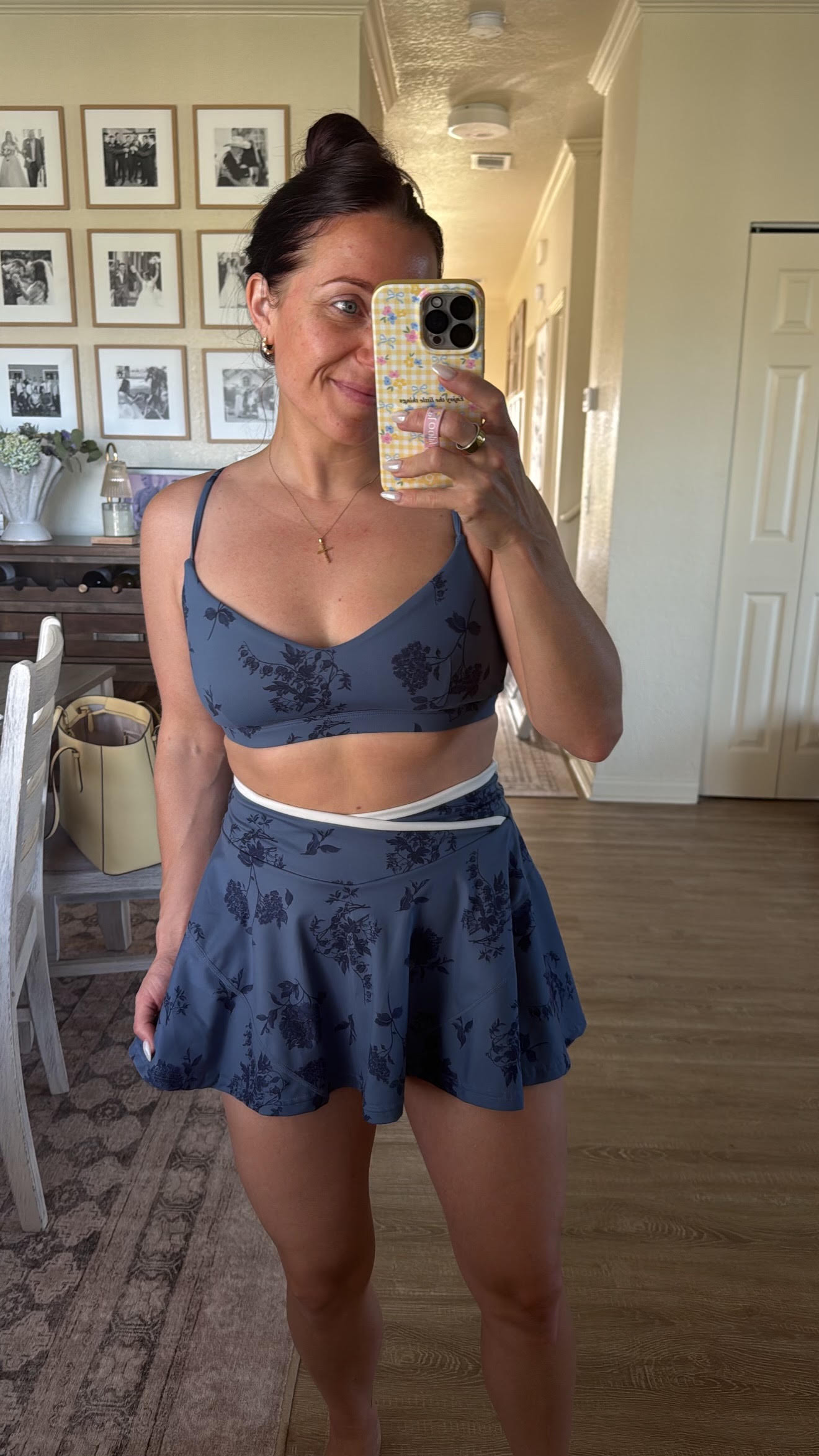 Obsessed with the new Secret Garden drop from Popflex!

I love the blue florals 💙

#LTKfitnessgoals #LTKSeasonal #LTKActive