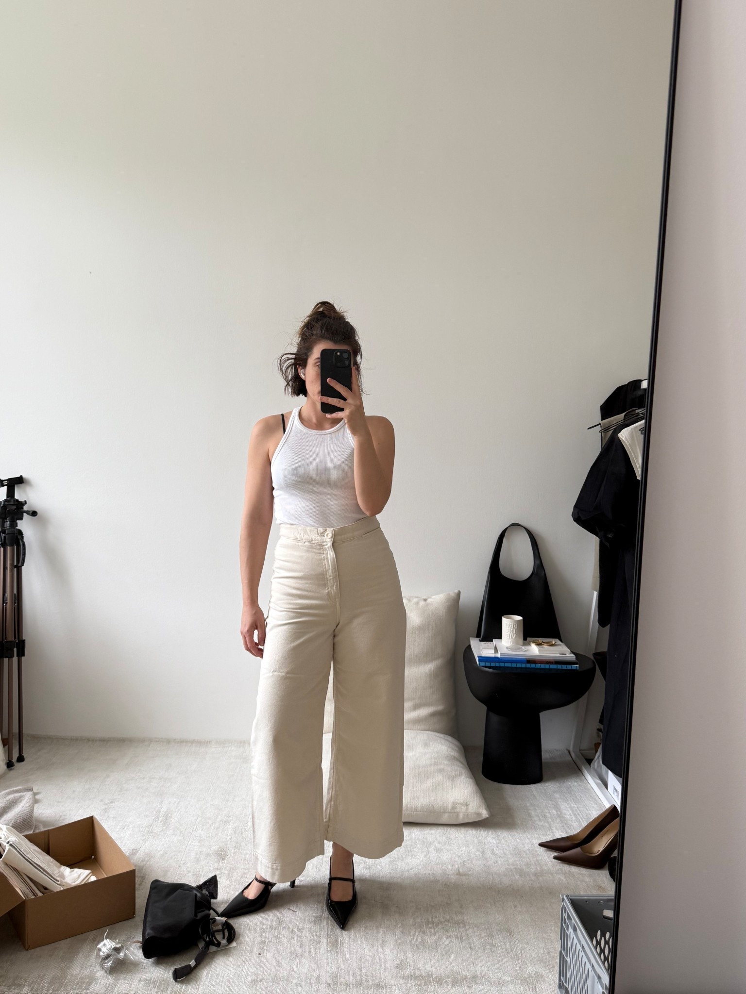 Adding white Jeans to my wardrobe

#LTKeurope #LTKdeutschland #LTKsummer