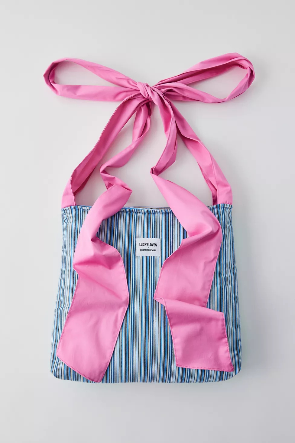 Lucky Loves X Urban Renewal Bow Tote Bag | Urban Outfitters (US and RoW)