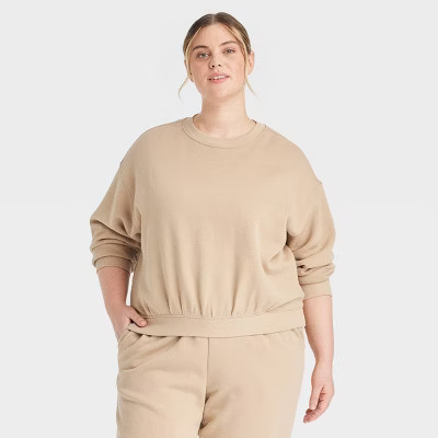 Women's Leisure Studio Pullover Sweatshirt - Universal Thread™ | Target