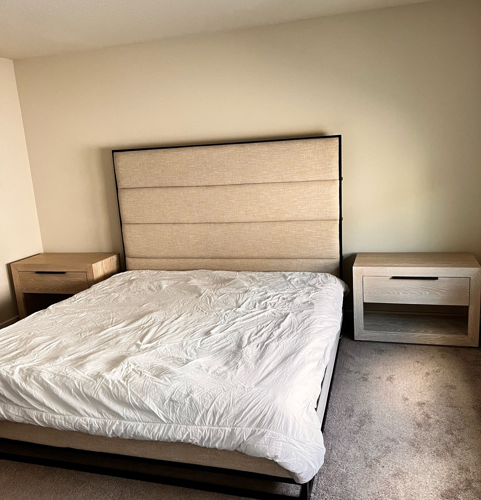 Crate and Barrel bed, designer nightstand, main bedroom, bedroom furniture

#LTKsalealert #LTKstyletip #LTKhome