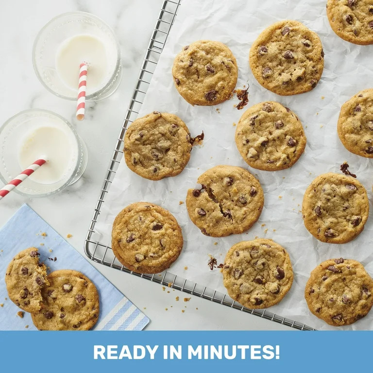 Pillsbury Ready To Bake Refrigerated Chocolate Chip Cookie Dough, 24 ct., 16 oz. | Walmart (US)