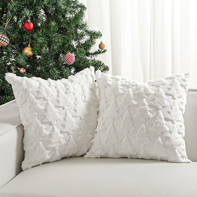 Lewondr Christmas Throw Pillow Cover 18x18, Set of 2 Super Soft Faux Fur Pillow Covers Velvet Chr... | Amazon (UK)