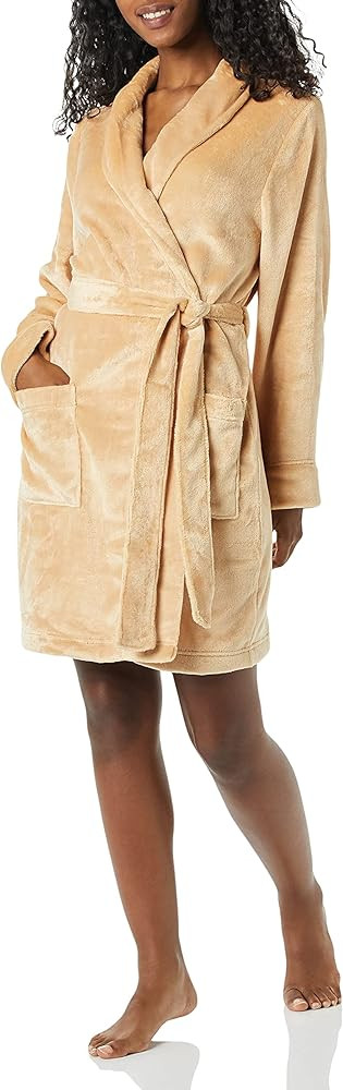 Amazon Essentials Women's Mid-Length Plush Robe (Available in Plus Size) | Amazon (US)