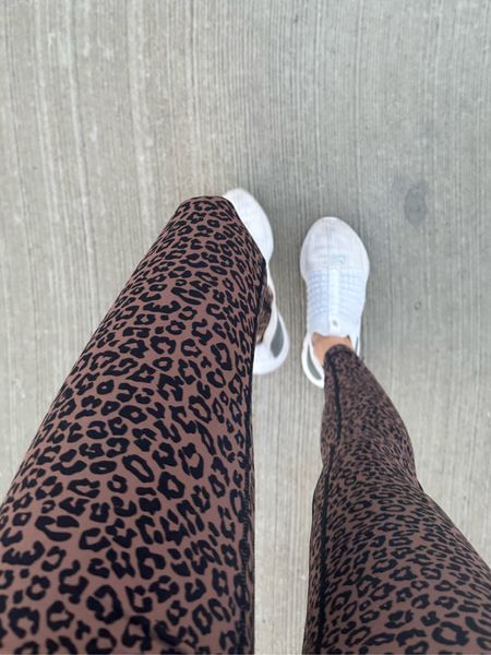Leopard amazing leggings size xxs 

#LTKunder100 #LTKunder50