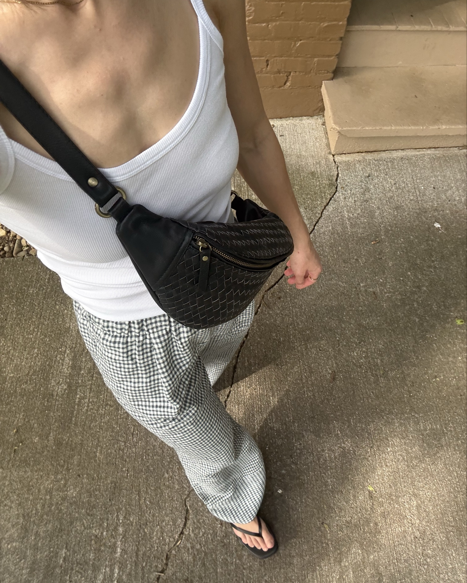 The perfect linen pants do exist. Size down one, wearing xs. Tank is tts