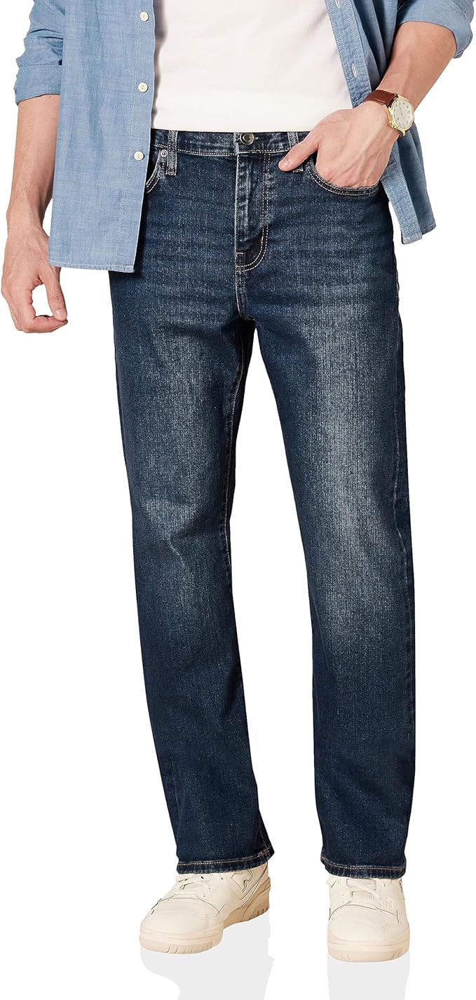 Amazon Essentials Mens Straight-Fit Stretch Jean | Amazon (US)