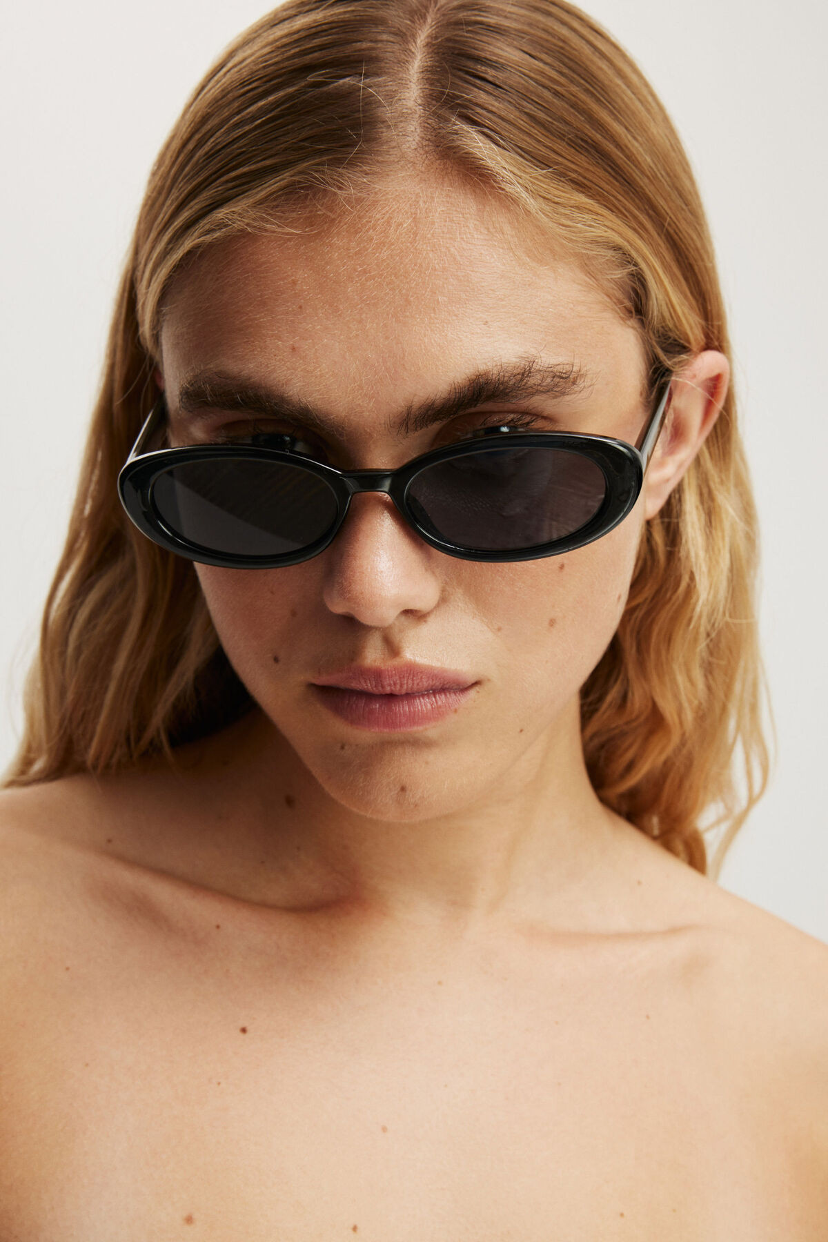 Ophelia Oval Sunglasses | Cotton On (ANZ)