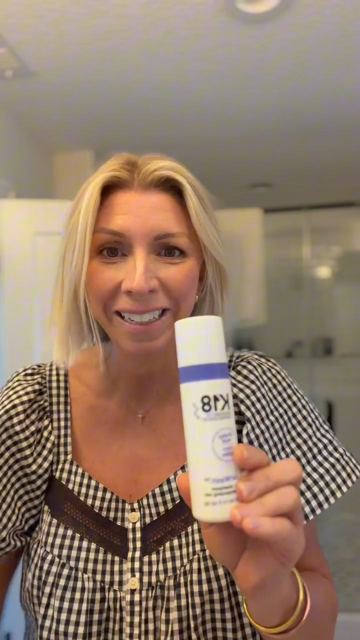 The best dry shampoo!

#LTKgrwm #LTKmorningroutine #LTKdayinmylife