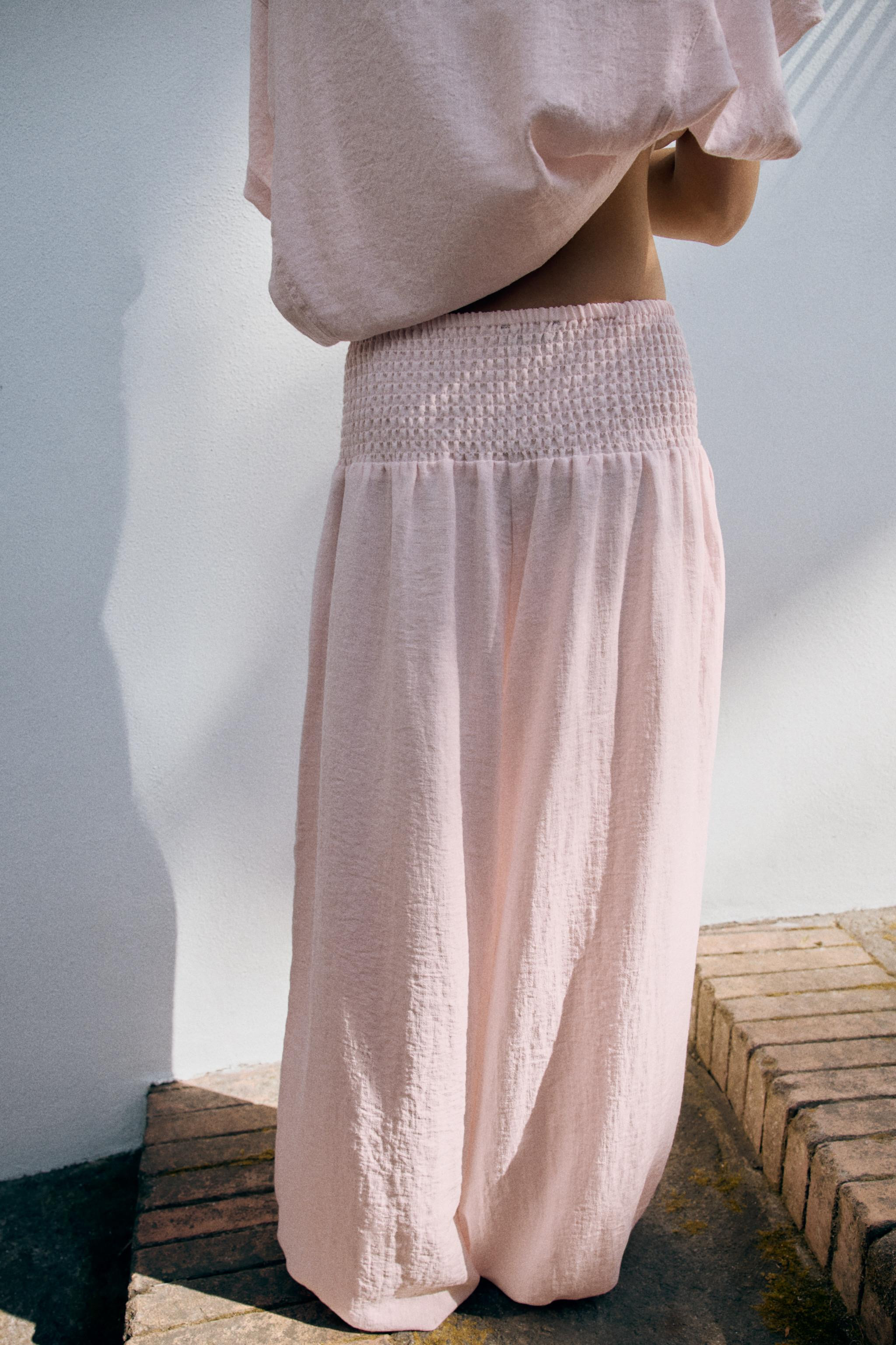 BAGGY TROUSERS WITH ELASTIC WAIST | Zara UK
