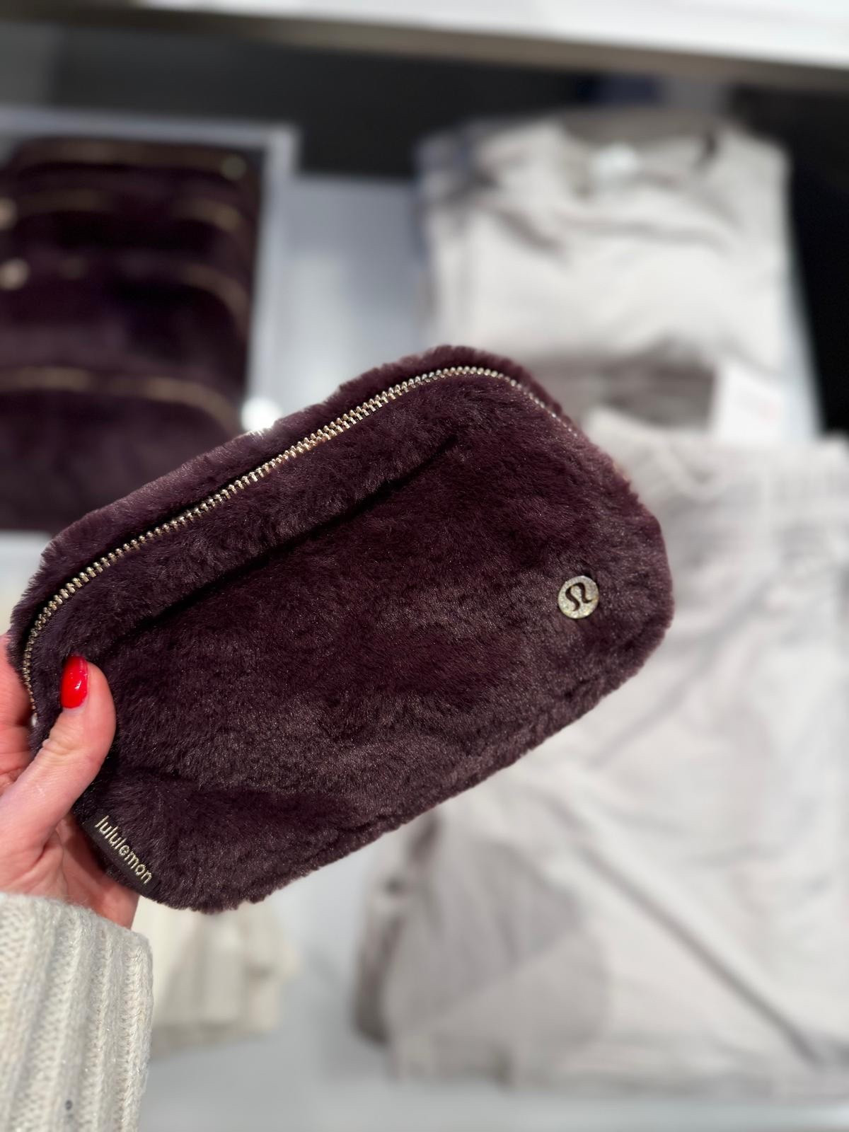 Lululemon fleece belt bag, Lululemon accessories, Lululemon bags, annabrstyle.

#LTKFindsUnder100